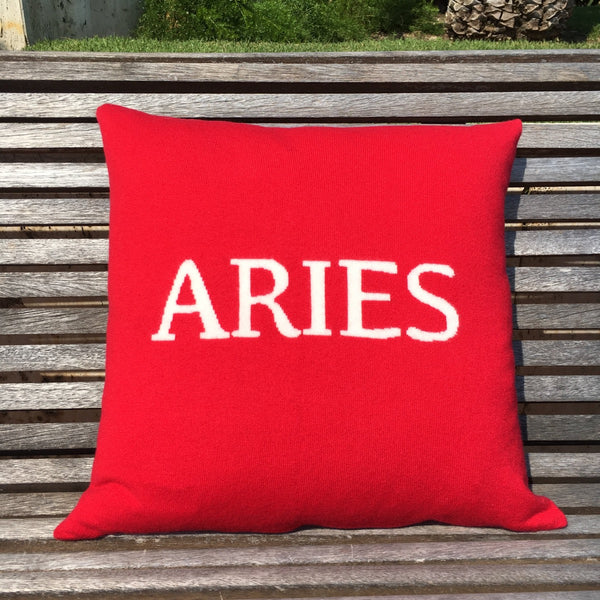 ARIES star cushion